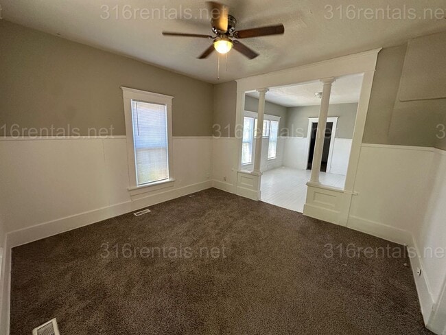Photo - $1200 - 3 bedroom 1 bath - Single Family Home
