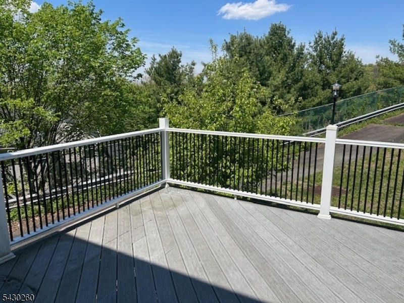 Photo - 305 Winding Hill Dr