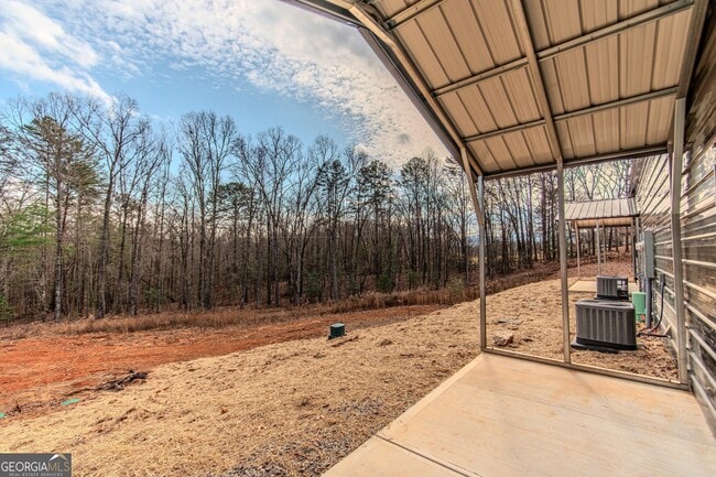 Photo - 137 Johnson Ford Rd