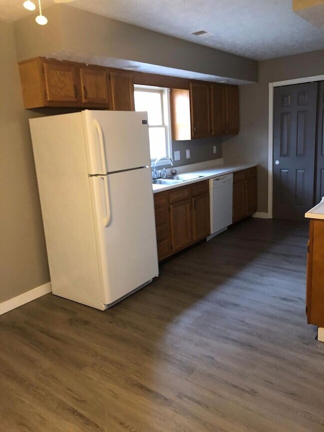 Photo - Very Nice 2 Bedroom 1 Bath Duplex Casa Adosada