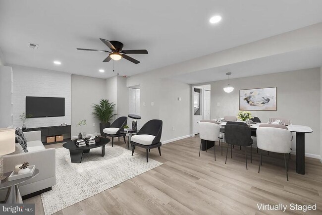 Photo - 8529 Englewood Ct