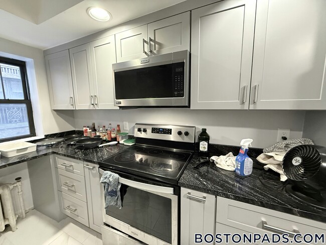 452 Park Dr Unit 1