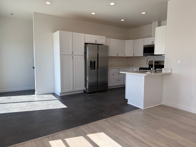 Photo - West Valley Stunning Duplex