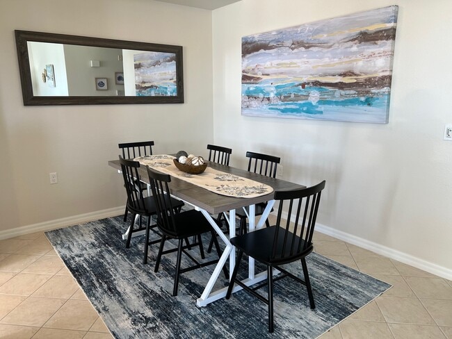 Photo - 16635 Lake Cir Dr Unidad 613