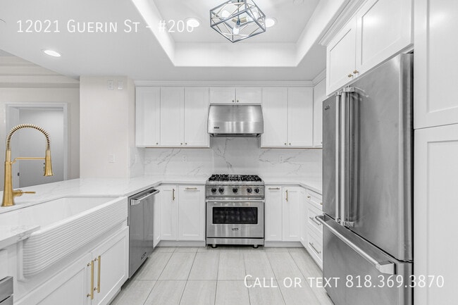 Building Photo - 12021 Guerin St Unit #206