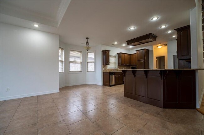 Photo - 4604 SW Swinton Dr