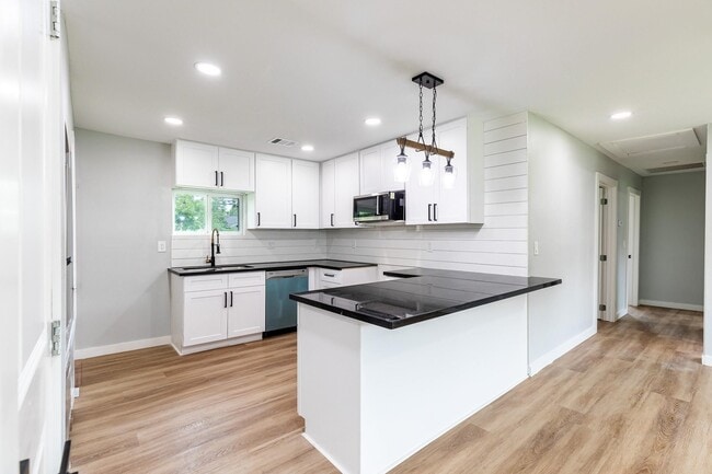 Photo - 9529 Fairland Dr