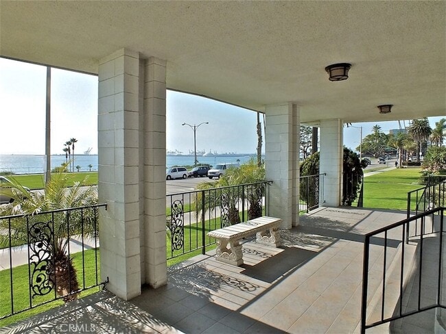 2601 E Ocean Blvd Unidad 309