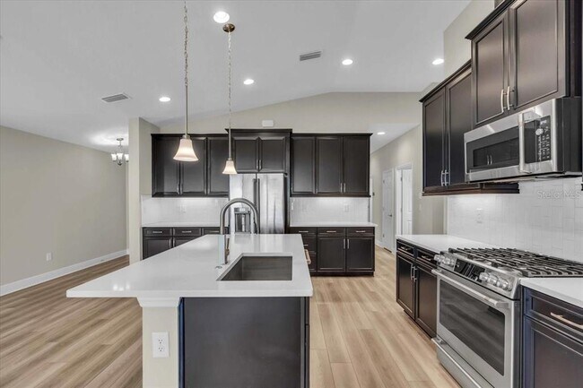 Photo - 12545 Oak Hill Way