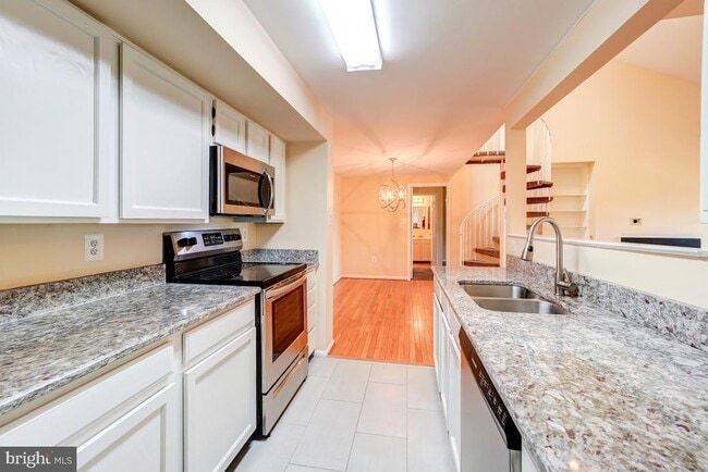 Photo - 20649 Shadyside Way Unit 8-128