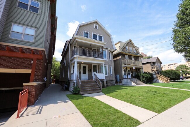 410 W Mifflin St