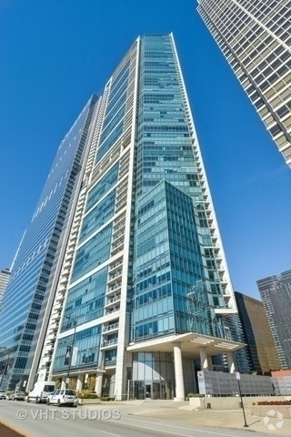 Building Photo - 340 E Randolph St Unit 2103 Rental