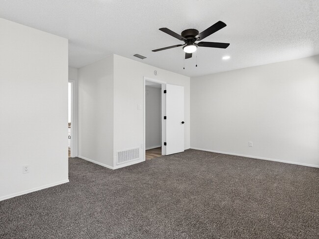 Photo - 3808 Glover Dr