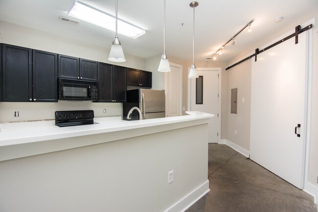 Photo - 1101 W 1st St Unit 101