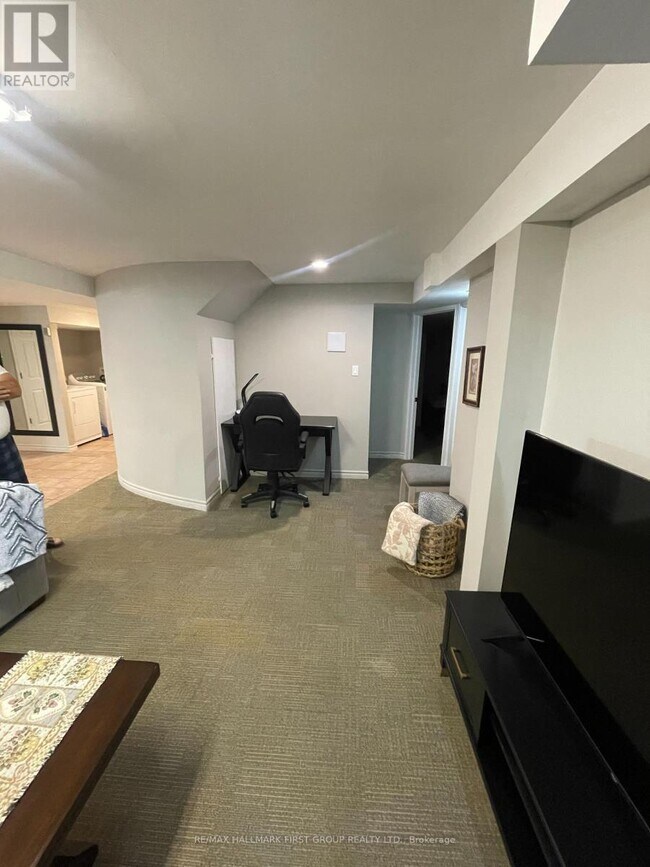 Photo - 1604 Middleton St