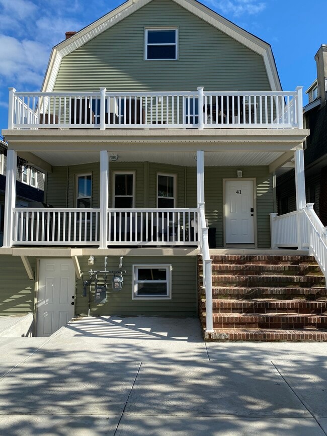 Front of house - 41 S Dover Ave