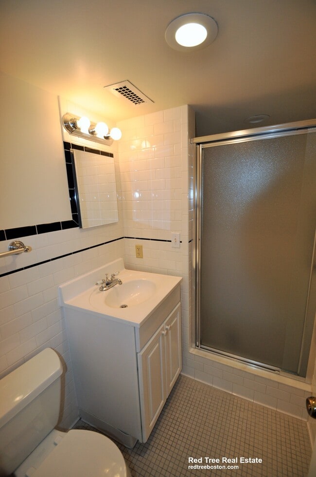 Photo - 101 Monmouth St Unit 208