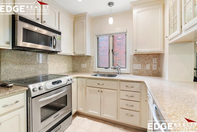 Photo - 241 Perkins St Unit 101