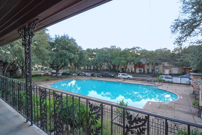 5216 Arboles Dr Unit 10