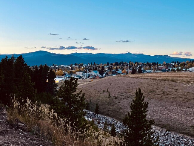 Photo - 146 Brooklyn Cir