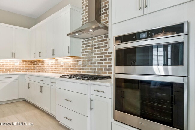 Photo - 571 Marquesa Cir