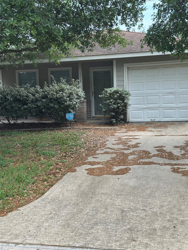 Photo - 15823 Regal Trace Ln