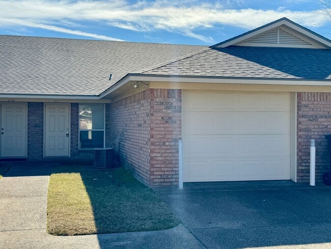 Photo - Duplex