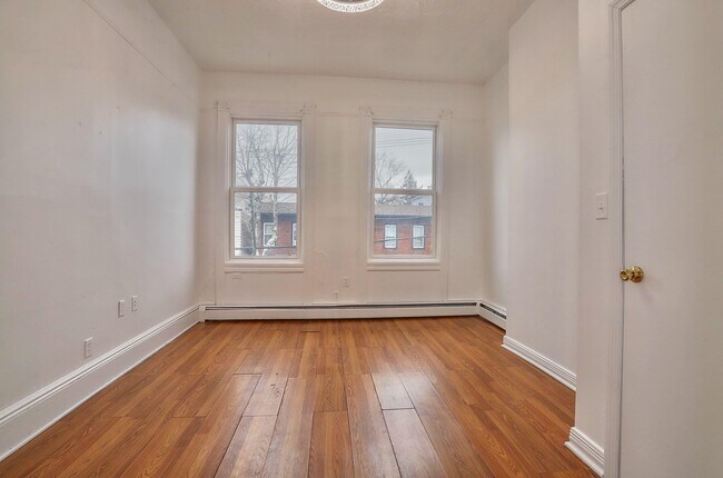 Photo - 119 Zabriskie St Unidad 3