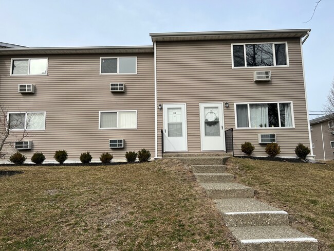Second Floor - 9 Fishkill Glen Dr Condo Unit G