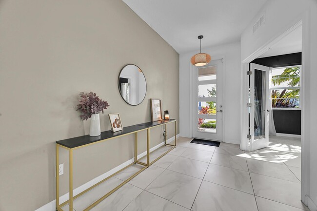 Photo - 14119 SW Safi Ter