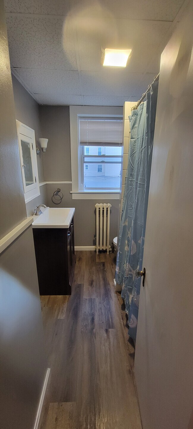 15 N Jay St Unit 1