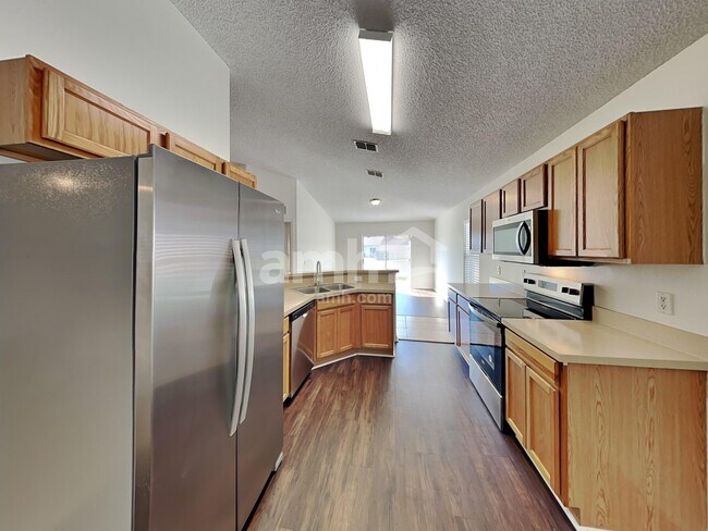 Photo - 8058 Misty Meadow Ct N