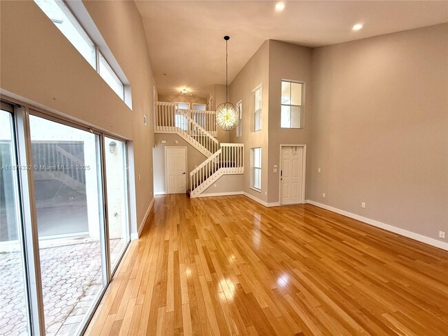 Photo - 1140 Oysterwood St