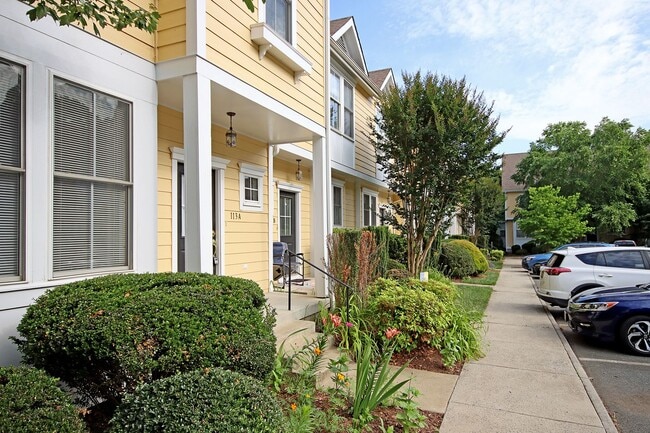 Photo - End-Unit Melbourne Park Townhome