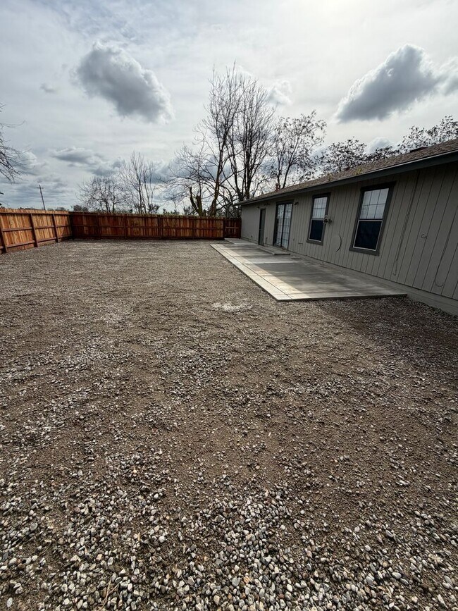 Photo - 3 bedroom 2 bath home for rent