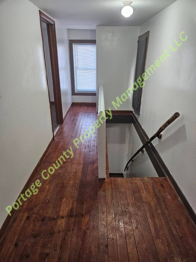 Photo - 409 Cedar St