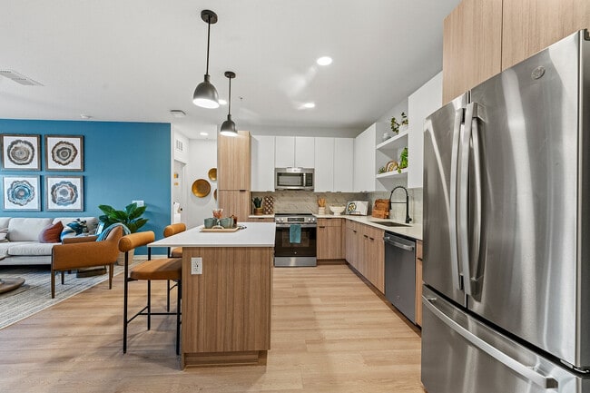 Photo - Elan Crown Point