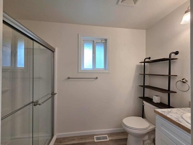 Photo - Stunning 4 Bedroom, 3 Bathroom Home, with ...