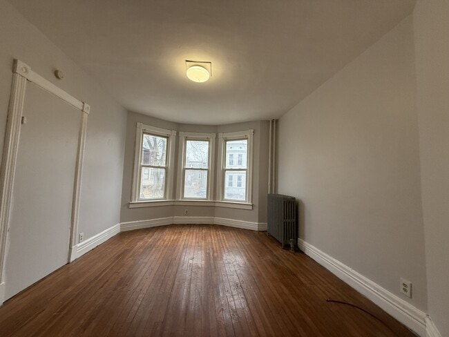 Photo - 380 Orange St