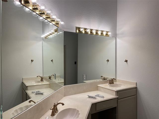Photo - 6030 Bentwood Dr