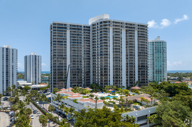 Photo - Hamptons West Condominium