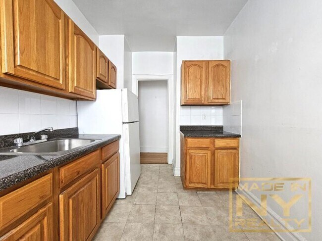Photo - 1 bedroom in ASTORIA NY 11106 Unit 3A