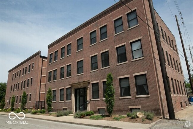 Building Photo - 312 E 13th St Unit 2 Rental