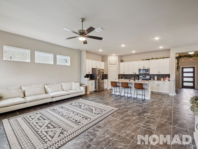 Photo - 1953 Colonial Ave