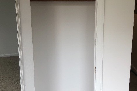 Small closet - 142 Jefferson Ave Unit 2