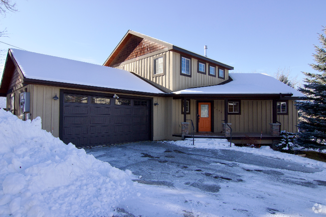 Building Photo - 2232 Sourdough Rd Rental