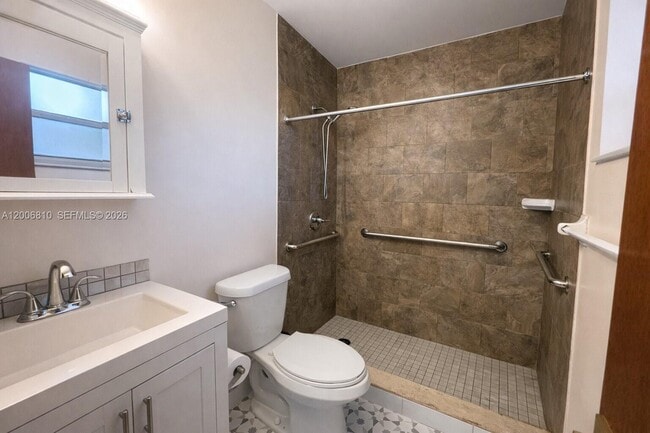 Photo - 3547 SW 24th St Unit Studio