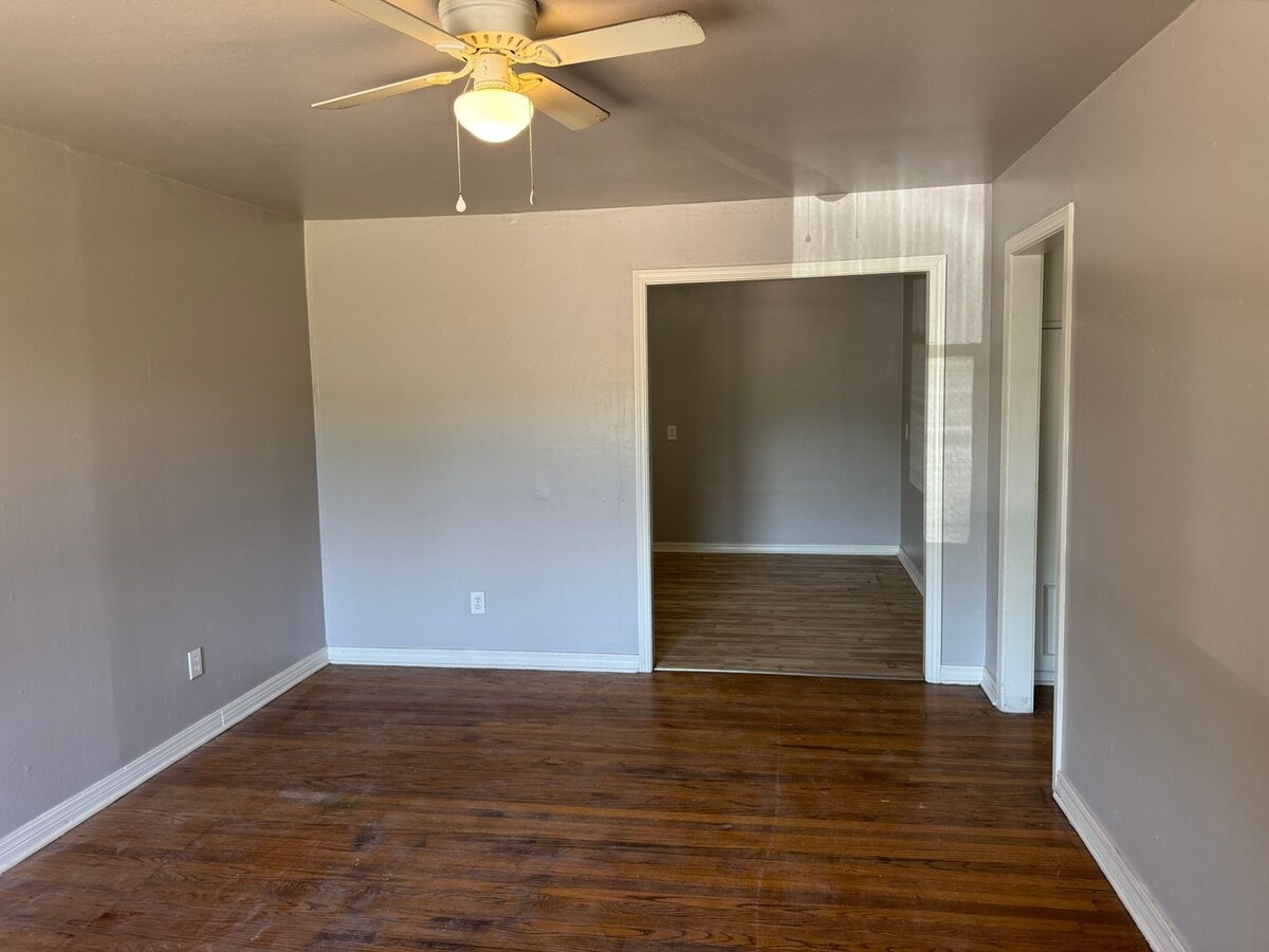 Photo - 3 bed 1 bath ready for move in , Okc schools!