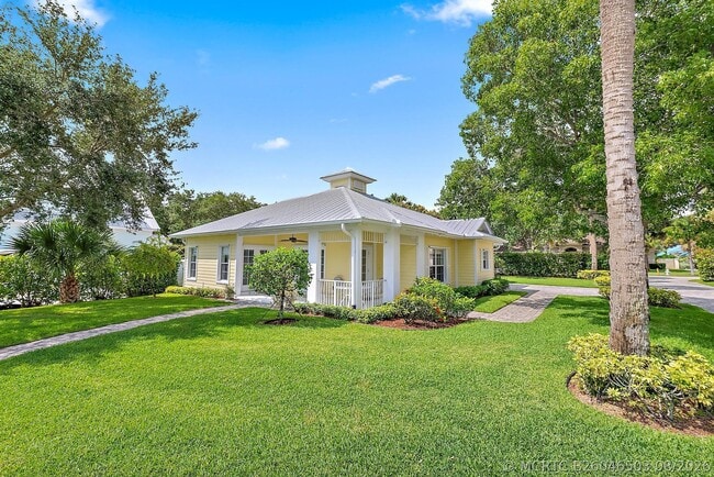 Photo - 19043 SE Jupiter River Dr
