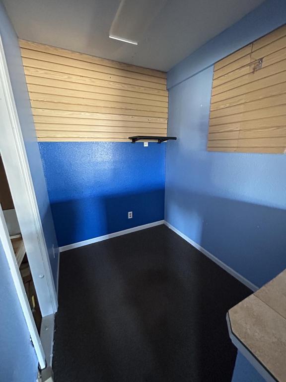 Photo - 200 S Alma St